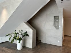 -医颜医疗美容门诊部