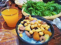 -乐山串串香老火锅(鼓楼店)