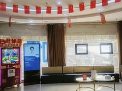 -咿呀口腔(光谷分院)