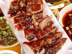 -大众跷脚牛肉馆·非遗传承单位(峨眉山店)