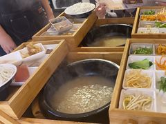 -勺子米线·云南传统小吃市集(四方街店)