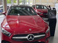 -上海德星奔驰(江杨南路店)