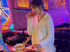 -喜鹊音乐酒馆(西街店)