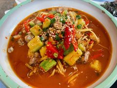 山城跳跳蛙-卯火锅(人和协信店)