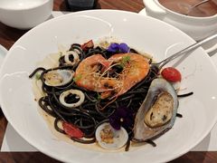 -港丽餐厅(正大店)