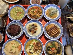 -蓝田九大碗民俗食府(蓝田店)