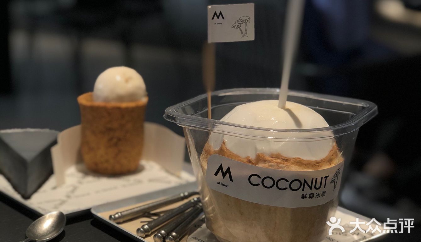 好多漂亮妹子在拍照。门口有位置，坐着挺惬意的