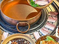 -阿山卓·野生菌火锅·纳西火塘烤肉