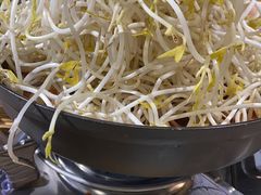 -吴草鸡爪오초닭발韩食堂(融恒盈嘉中心店)