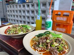 -方铲铲·成都板凳面(滨江银泰店)
