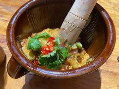 尖椒擂茄子-老滇山寨•云南特色菜•地方菜•民族风情歌舞表演(金碧店)