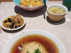 -松鹤面馆·古法焖肉面(观前店)