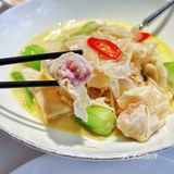 一口气吃了仨大家记得先吸汁再吃包哦