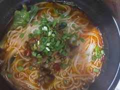 -万记麻辣烫国展总店