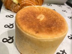 -BUTTERFUL&CREAMOROUS 黄油与面包(万象城店)
