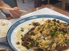 -一口猪海鲜浑锅·东北家常菜