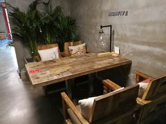 -HIGH FIVE哈福手工汉堡(桂林路店)