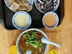 -门框胡同百年卤煮(新街口店)