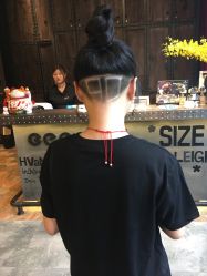 -侨治发型