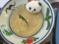 -刘姐啤酒鱼民族演艺餐厅(西街总店)