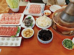 -楼外楼大刀肉传统火锅居(博学路店)