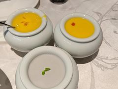 黑芝麻糊冻-洪福龙虾