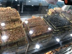 -上海哈尔滨食品厂(汇联商厦店)