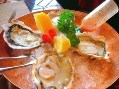 进口鲜活生蚝-YUE·6·西式融合餐厅(外滩六号店)