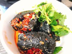 -黑色经典臭豆腐·湖南特产(坡子街店)