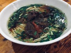 红烧肉面-肆姐面粉馆(坡子街店)