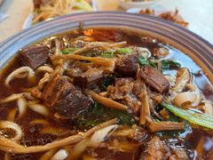 -五度翠清大同刀削面