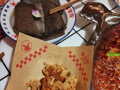 -贤合庄卤味火锅(安吉万达店)