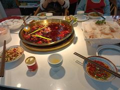 -二荆条·城市森林火锅旗舰店