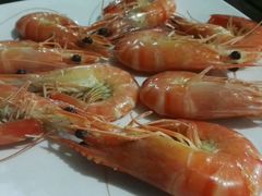 -Bờ kè Nhật Thi