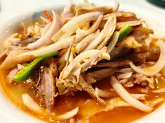 -乡村馕坑肉·烧烤·新疆菜·本地人更爱吃(阿勒泰首店)