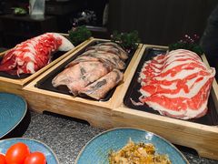 -湊湊火锅·茶憩(打浦桥日月光店)