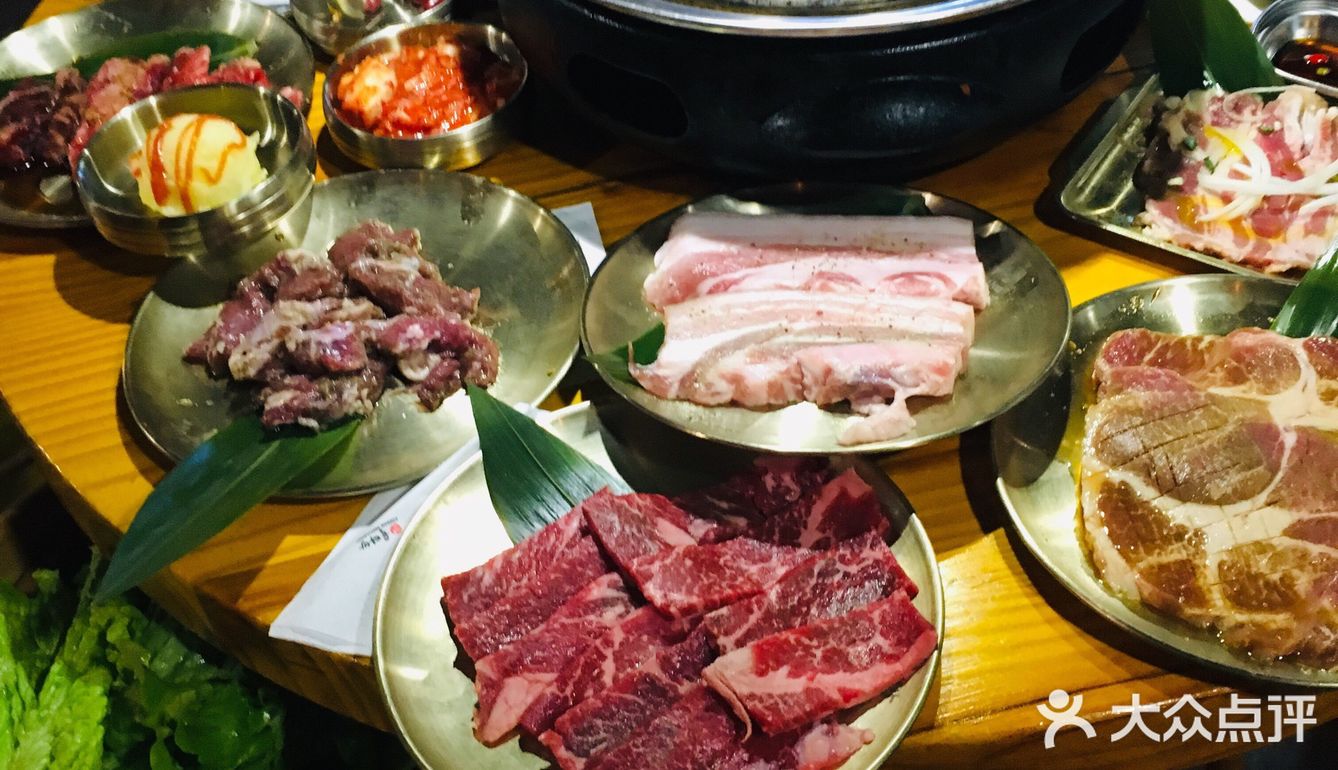 畅吃肉多多一番，来肉多坊