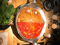 -湊湊火锅·茶憩(杭州湖滨银泰in77店)