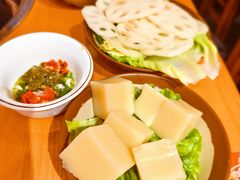 -黔三一夺夺粉酸汤火锅(百信店)