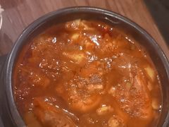 -明洞阿姨·韩式酱蟹烤肉·创意料理(三元桥店)