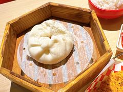 避风塘叉烧包-避风塘(宝山万达店)