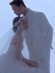 -挪娅婚纱摄影皇家会所