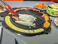 -盛辛巴·东北炭火烤肉(托乐嘉店)