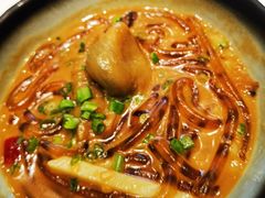 沙蒜烧豆面-荣轩(新荣记环球金融中心店)