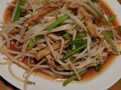 -泉畔人家·老济南经典鲁菜(大明湖店)