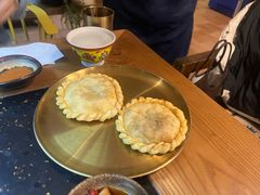 特色牦牛肉馅饼-陀岗美食·云南藏式特色餐厅