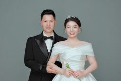 -光明婚纱摄影(建设路店)