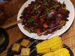 -聚点串吧·北京烧烤(赵登禹路店)