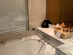 -上海中航虹桥机场泊悦酒店