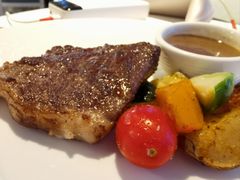 -广州塔卢特斯法国旋转餐厅